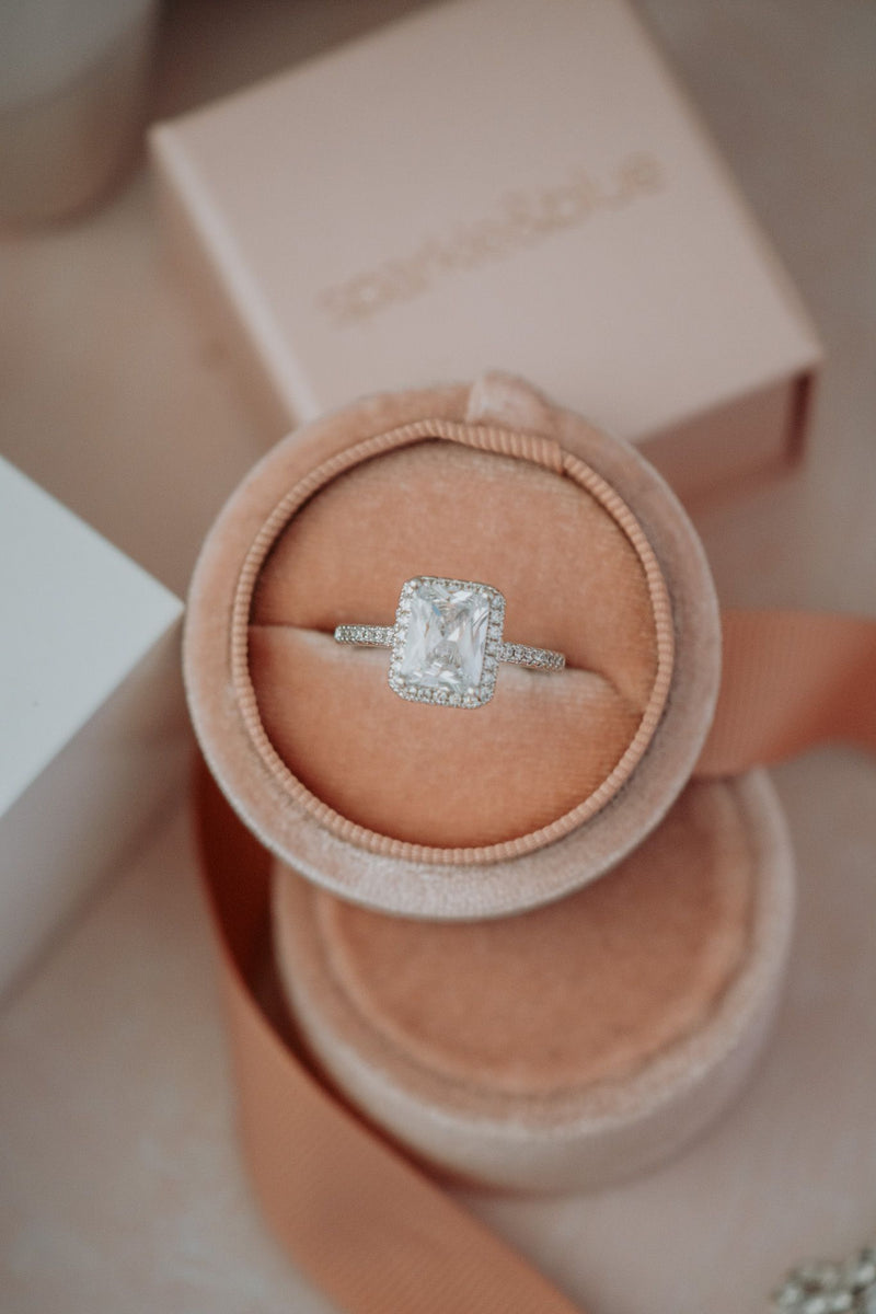 Zheynel Emerald Cut Sterling Silver Ring