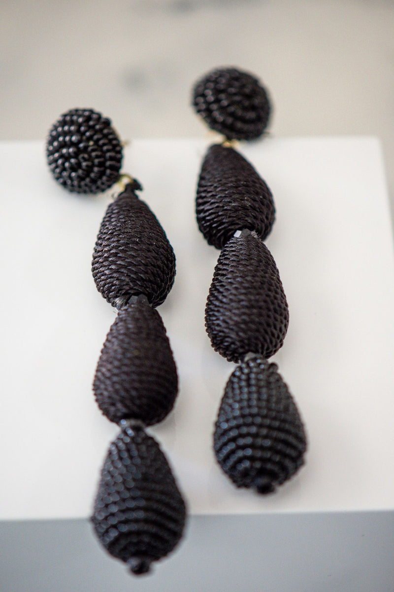 Triple Teardrop Sead Bead Earrings in Black